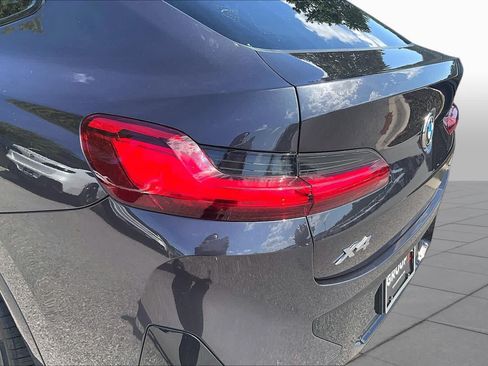 Used 2025 BMW X4 xDrive30i w/ Premium Package AWD/4WD image 29