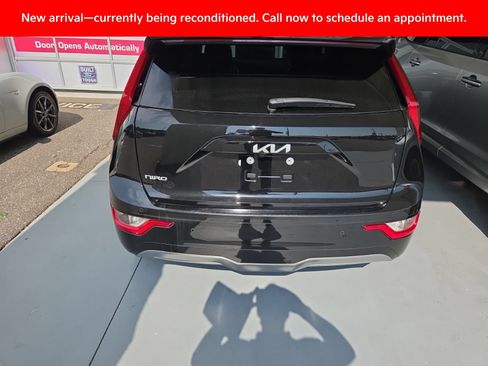 Certified 2023 Kia Niro Wind w/ Wind Preserve Package FWD image 5