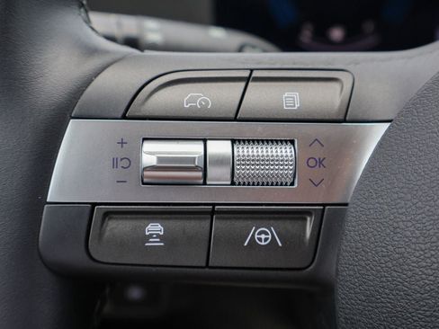 Used 2026 Hyundai Kona SEL Sport FWD image 12