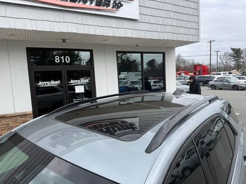 Used 2024 Chevrolet Equinox RS w/ RS Leather Package image 12