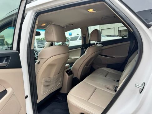 Used 2018 Hyundai Tucson SEL Plus FWD image 30