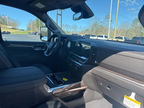 New 2026 Chevrolet Silverado 2500 LT w/ Trail Boss Package image 29