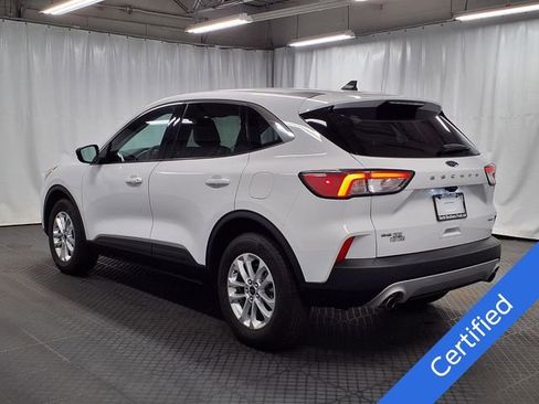 Used 2022 Ford Escape SE w/ Convenience Package image 2