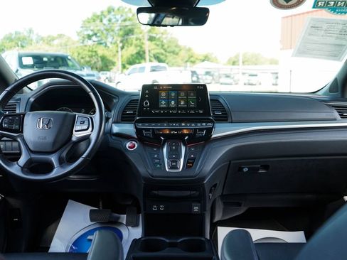 Used 2025 Honda Odyssey Sport-L image 9