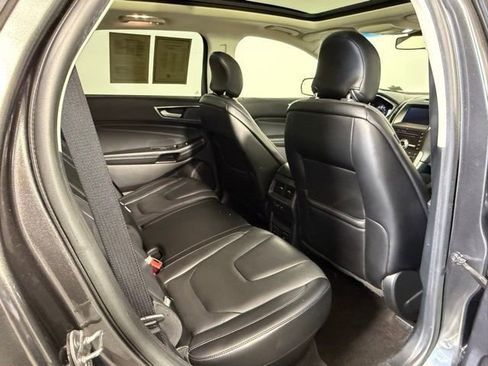Used 2019 Ford Edge Titanium w/ Equipment Group 301A FWD image 48