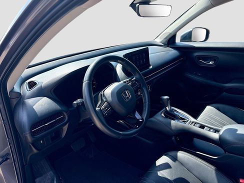 Used 2024 Honda HR-V EX-L image 9