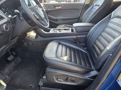 Used 2023 Ford Edge SEL image 9