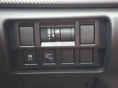 Used 2018 Subaru Impreza 2.0i Sport AWD/4WD image 24