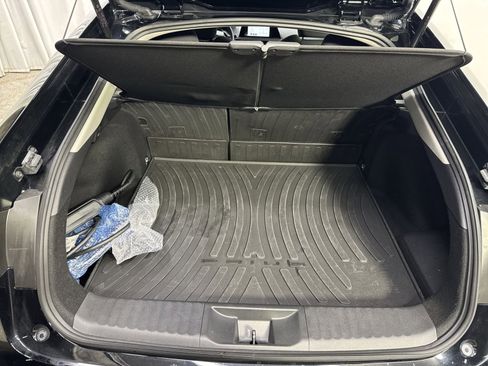 Used 2023 Toyota Prius Prime SE image 29