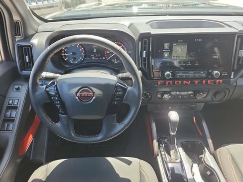 Certified 2025 Nissan Frontier PRO-4X w/ Tow Package AWD/4WD image 14