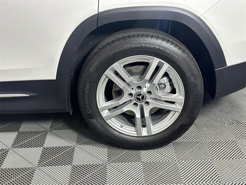 Certified 2022 Mercedes-Benz GLB 250 image 21