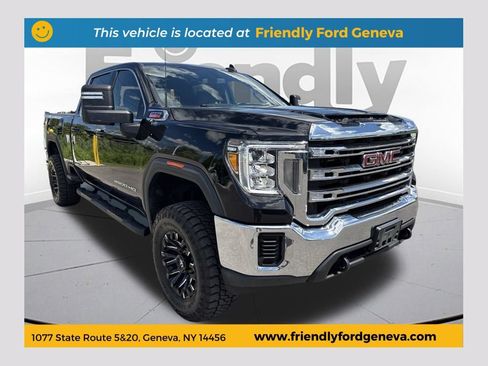 Used 2021 GMC Sierra 2500 SLE AWD/4WD image 1