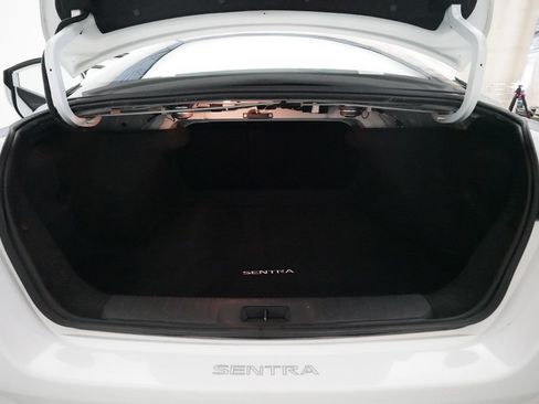 Used 2024 Nissan Sentra SV w/ All-Weather Package FWD image 10