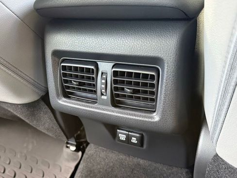 Used 2025 Toyota Camry SE FWD image 45