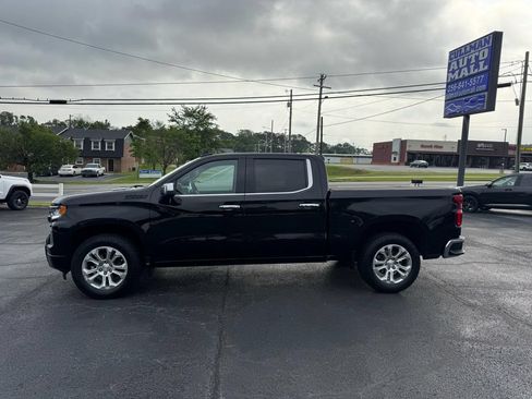 Used 2023 Chevrolet Silverado 1500 LTZ AWD/4WD image 2