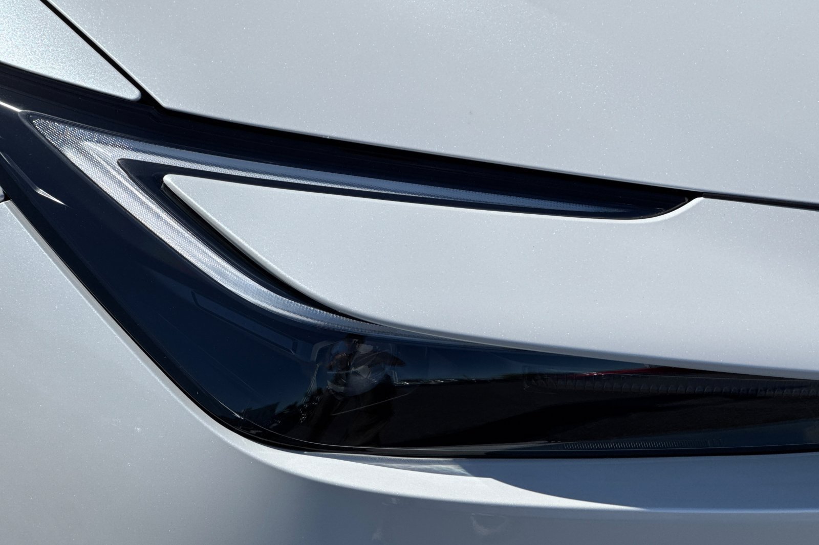 New 2027 Toyota Prius Plug-In Hybrid w/ Limited Premium Package FWD image 32