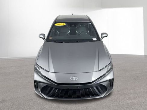 Used 2025 Toyota Camry SE FWD image 44