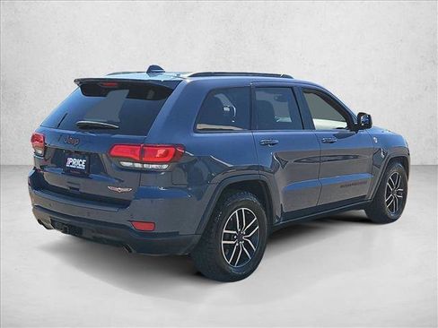 Used 2020 Jeep Grand Cherokee Trailhawk w/ Trailhawk Luxury Group AWD/4WD image 5