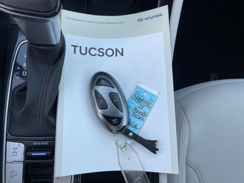 Used 2025 Hyundai Tucson SEL AWD/4WD image 10