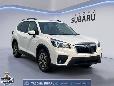 Used 2020 Subaru Forester Premium AWD/4WD image 7