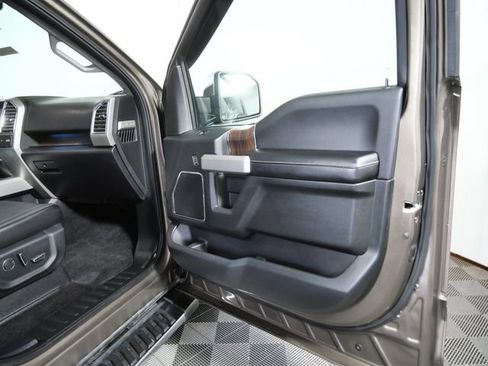 Used 2015 Ford F150 Lariat AWD/4WD image 10