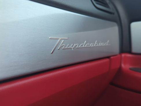 Used 2002 Ford Thunderbird image 21