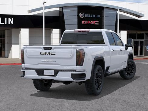 New 2026 GMC Sierra 2500 Denali Ultimate w/ LPO, Black Badging Package image 4