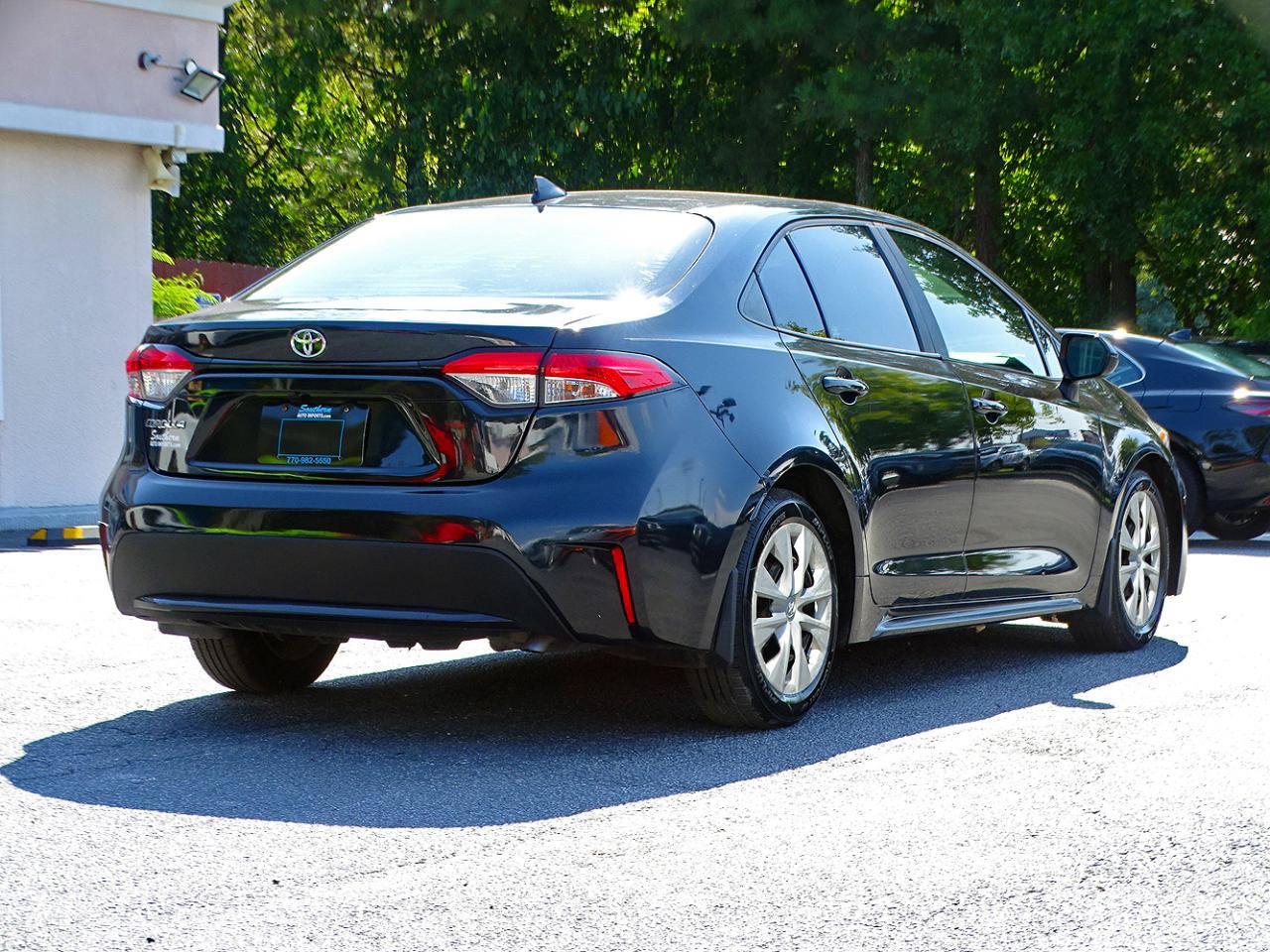Used 2020 Toyota Corolla L FWD image 9
