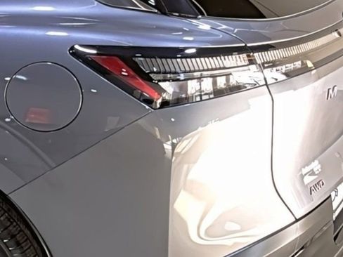 New 2026 Nissan Murano SV AWD/4WD image 10