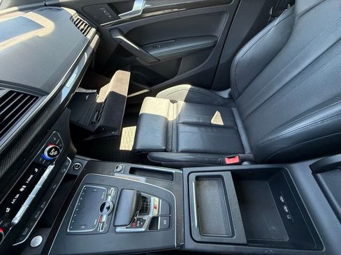 Used 2018 Audi SQ5 Prestige AWD/4WD image 22