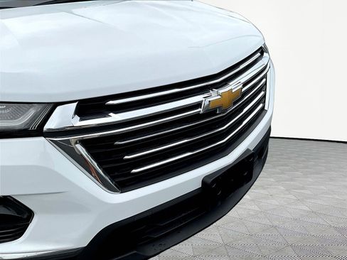 Used 2023 Chevrolet Traverse LT FWD image 31
