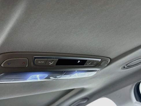 Used 2025 Kia Telluride S FWD image 28