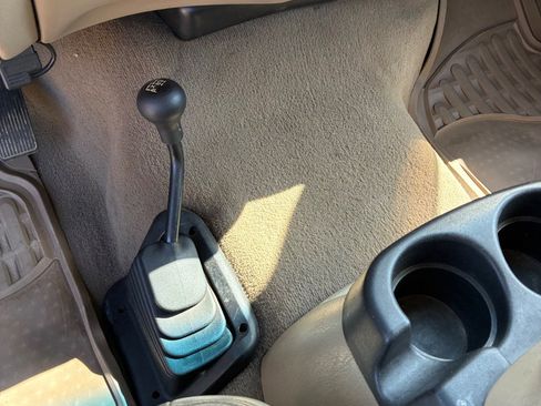 Used 2005 Ford F350 4x4 Crew Cab DRW Super Duty image 18