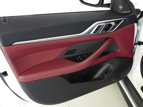 Used 2023 BMW i4 eDrive35 RWD image 11