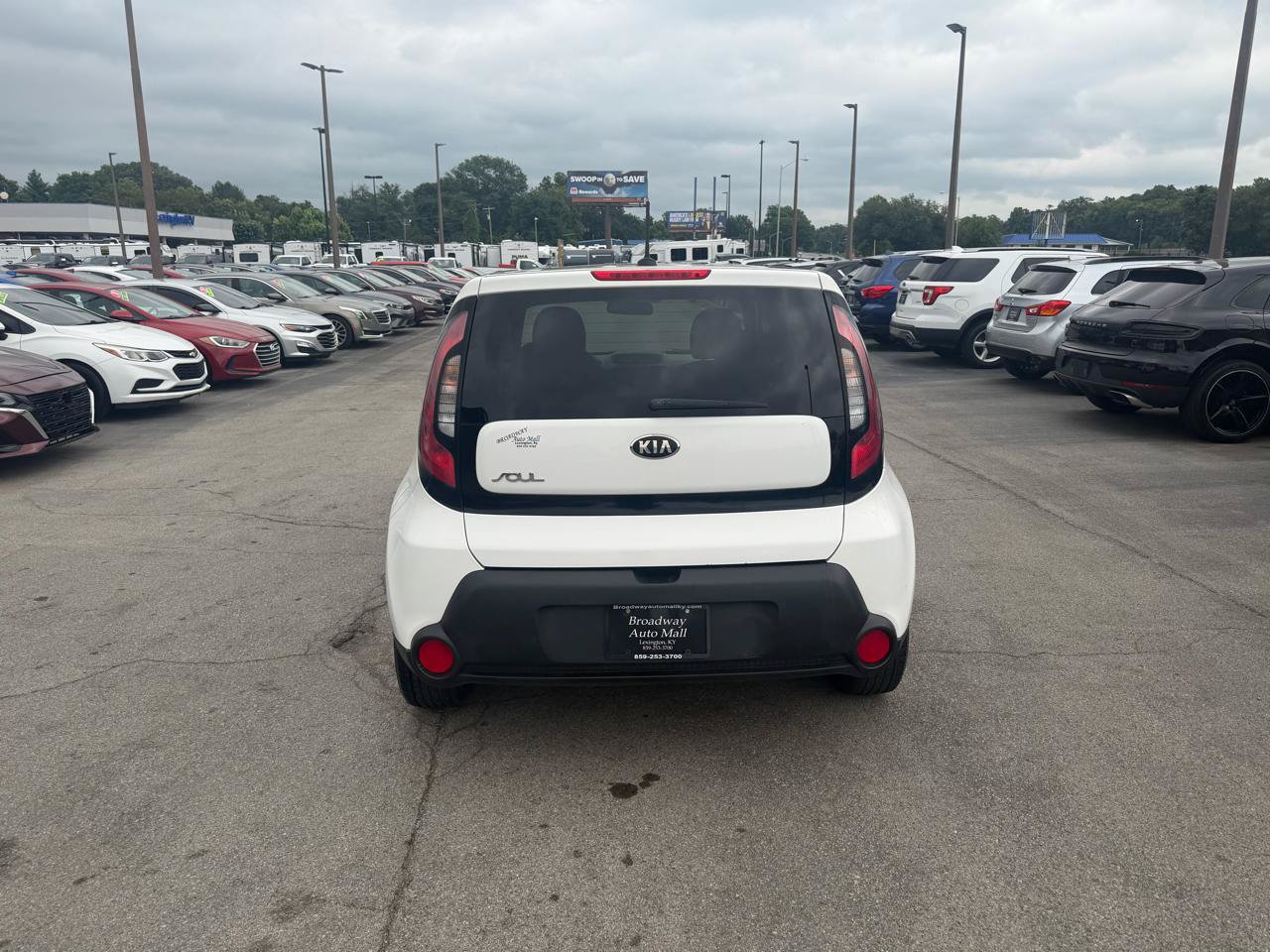 Used 2016 Kia Soul FWD image 4