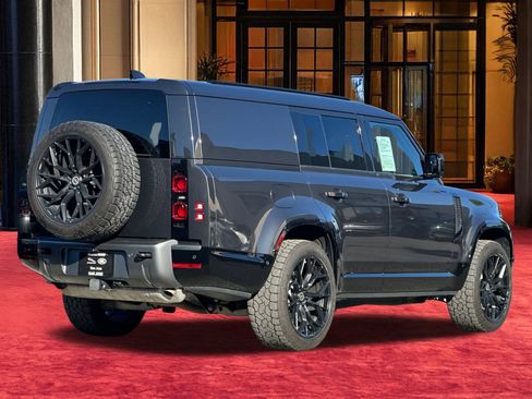 Used 2024 Land Rover Defender 130 Outbound image 10