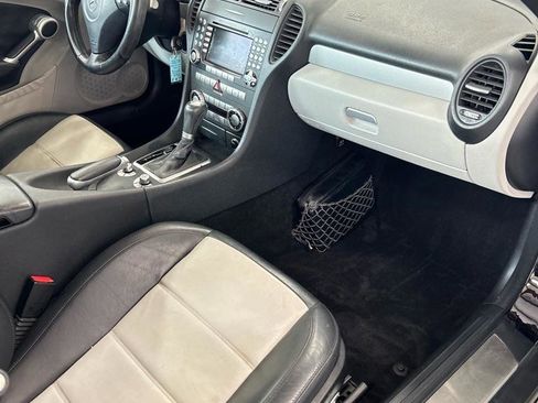 Used 2006 Mercedes-Benz SLK 55 AMG image 22