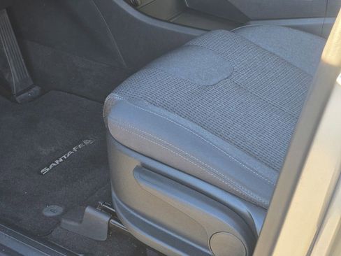 Certified 2023 Hyundai Santa Fe SE image 30