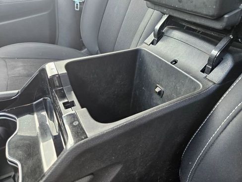 Used 2023 Jeep Grand Cherokee L Laredo AWD/4WD image 27