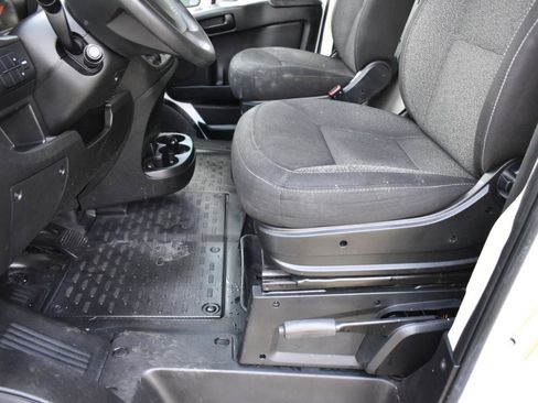 Used 2021 RAM ProMaster 2500 w/ Convenience Group FWD image 20