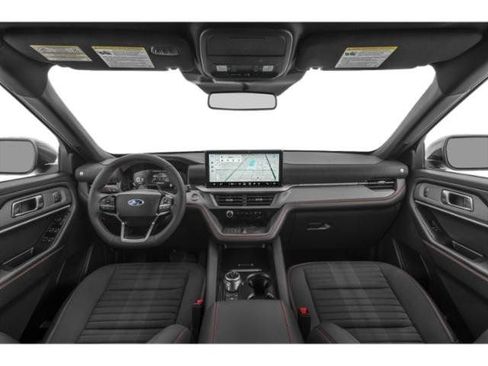 Used 2025 Ford Explorer ST-Line w/ ST-Line Street Pack AWD/4WD image 7