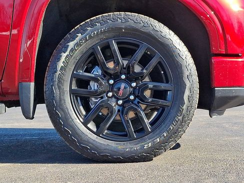 Used 2023 GMC Sierra 1500 Elevation w/ Elevation Premium Package image 8