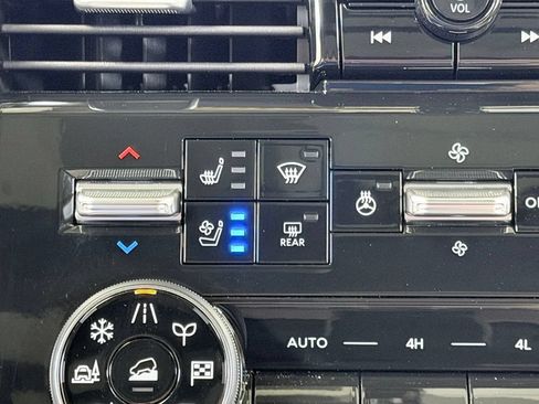 Used 2025 Nissan Armada Platinum w/ Convenience Package AWD/4WD image 57