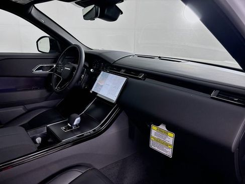New 2026 Land Rover Range Rover Velar Dynamic SE AWD/4WD image 27