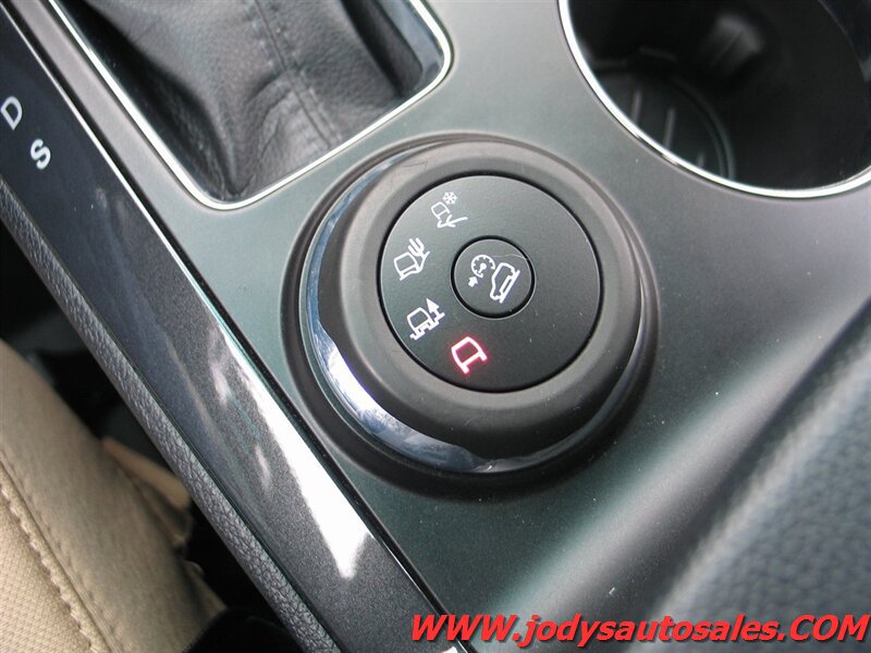 Used 2017 Ford Explorer 4WD image 23