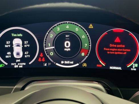 Certified 2026 Porsche 911 Carrera RWD image 37