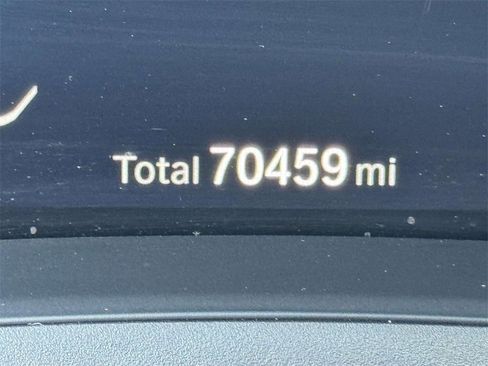 Used 2021 BMW 330i xDrive Sedan w/ Convenience Package image 12