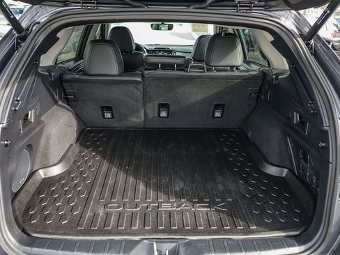 Certified 2023 Subaru Outback Limited XT image 31