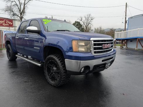 Used 2013 GMC Sierra 1500 SLT image 2
