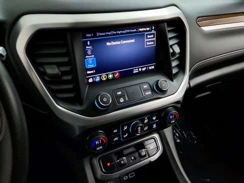 Certified 2023 GMC Acadia SLE w/ Driver Convenience Package FWD image 19